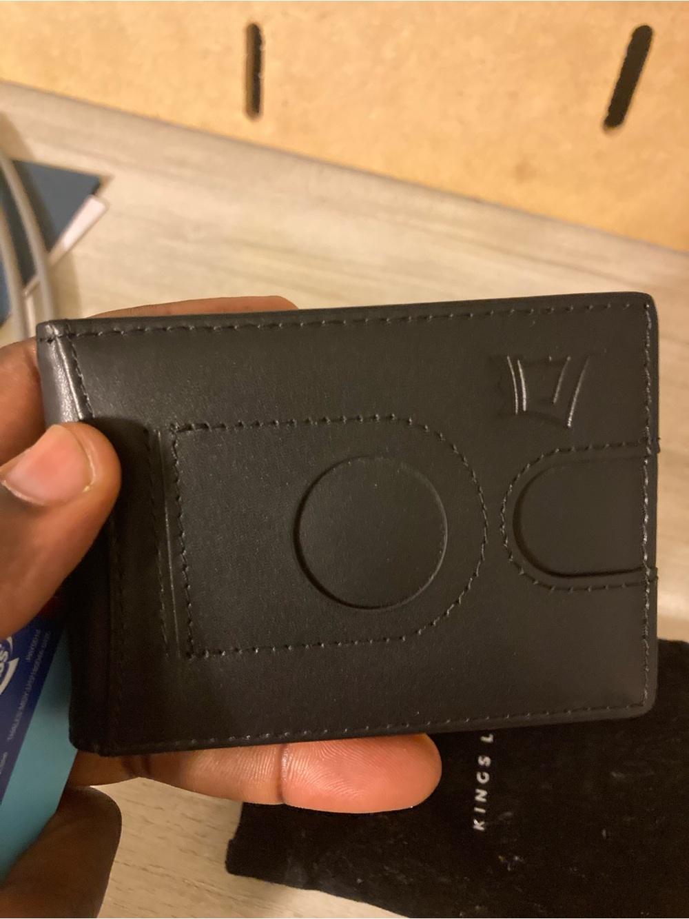 Preloved dark colour king’s loot wallet
